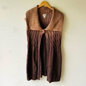 Chico’s Elongated Sleeveless Sweater Cardigan